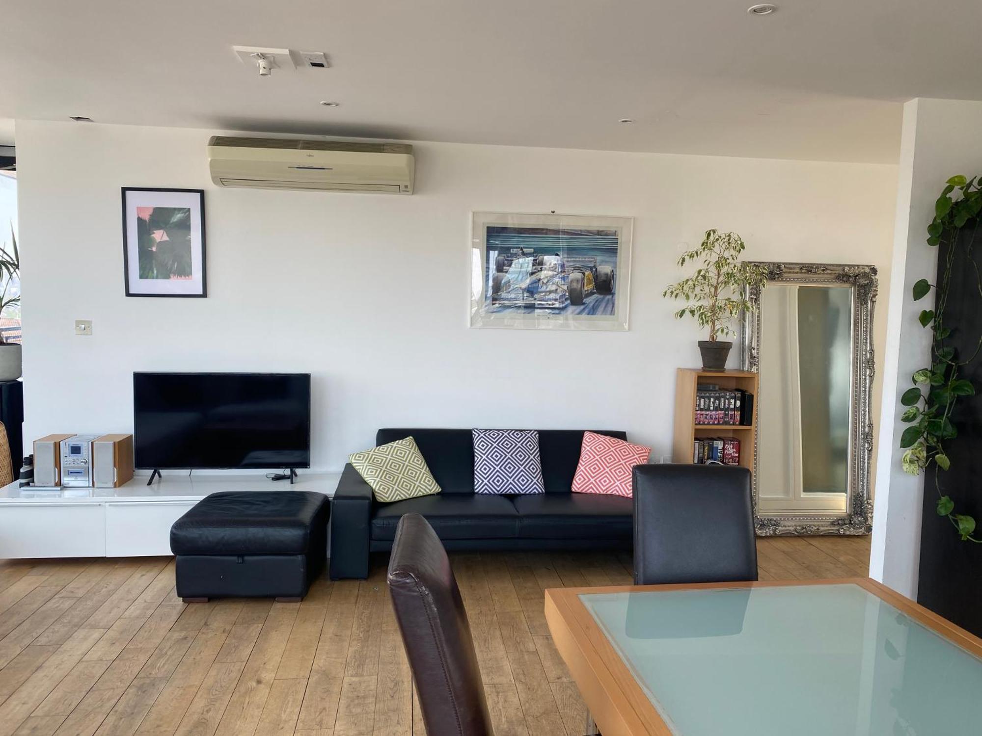 Penthouse In Battersea Amazing Views Of London Apartment Bagian luar foto